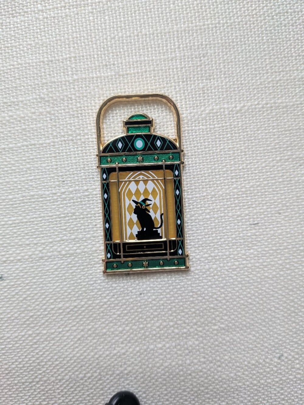 McGonagall as Cat Lantern Pin